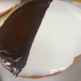 Black & White Cookie 