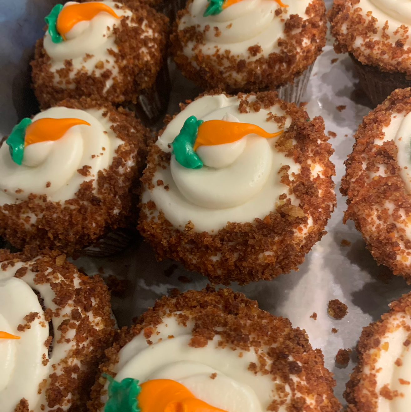Cupcakes.