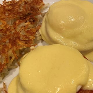 Eggs Benedict