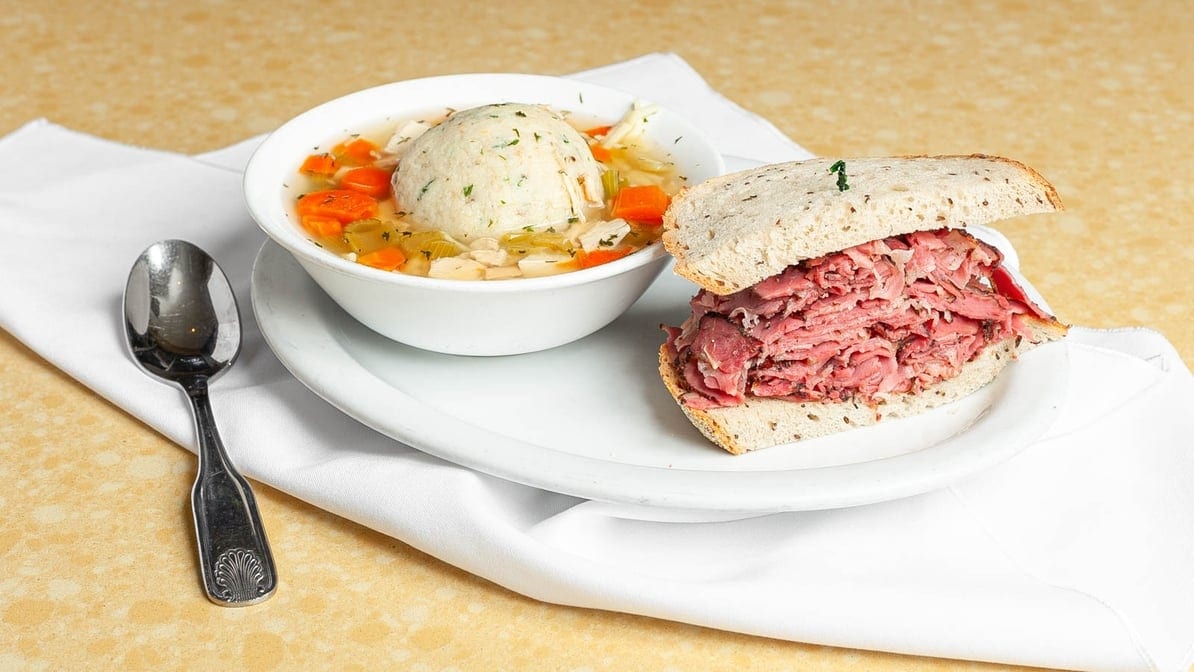 Lite Lunch Sandwich.